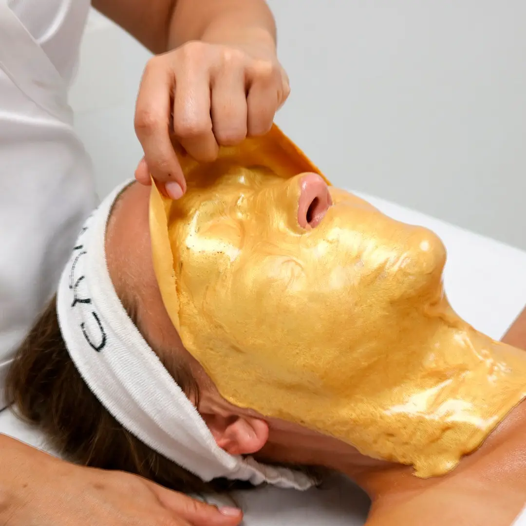 Tratamiento beauty en Ikonic Clinic Palma 12